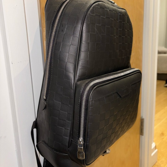 Louis Vuitton Back Pack - Picture 3 of 6